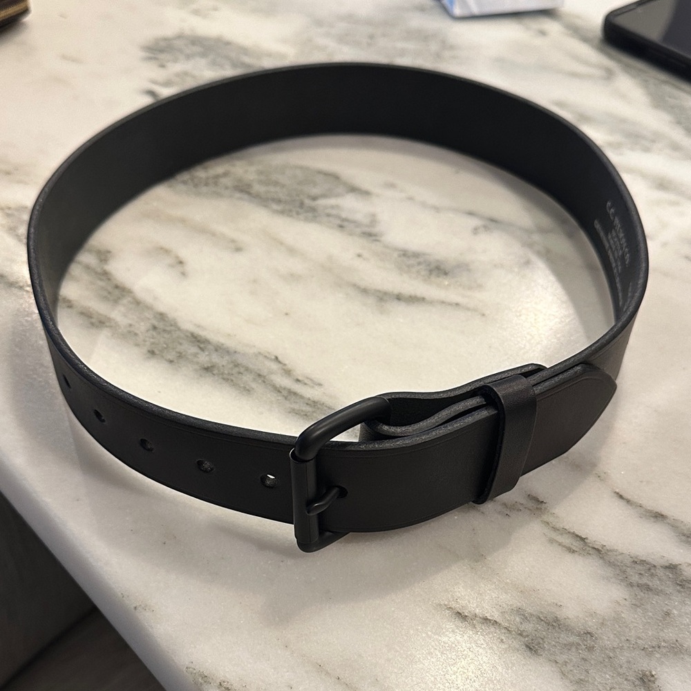 Men's Black Bridle Leather Belt- Filson